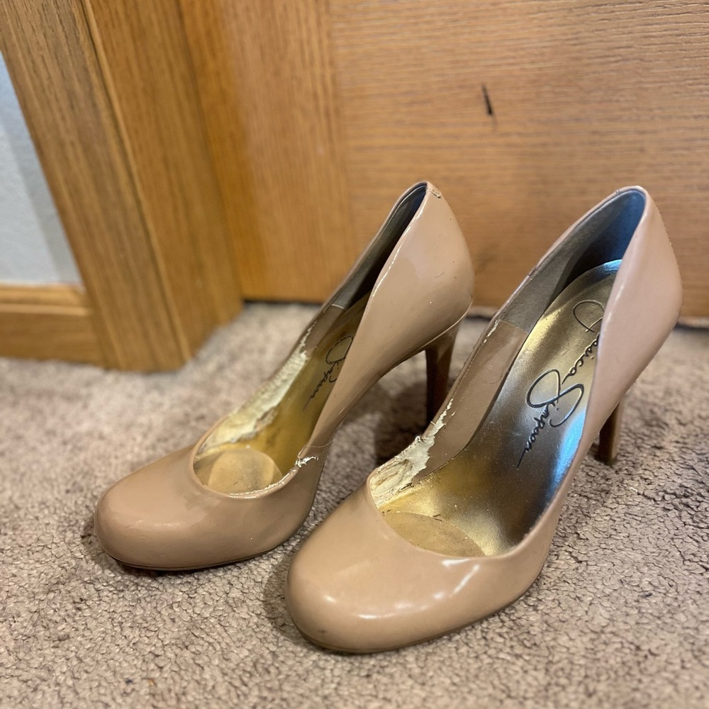 Jessica Simpson Size 7- Tan Pump Heels